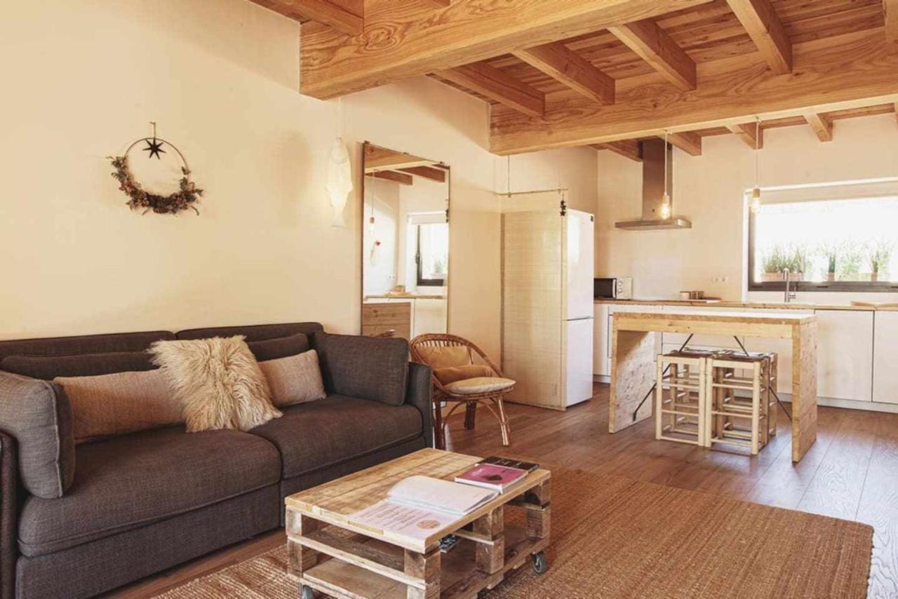 Casa Diana - B - By Lohodihomes Sant Jordi Desvalls Bagian luar foto