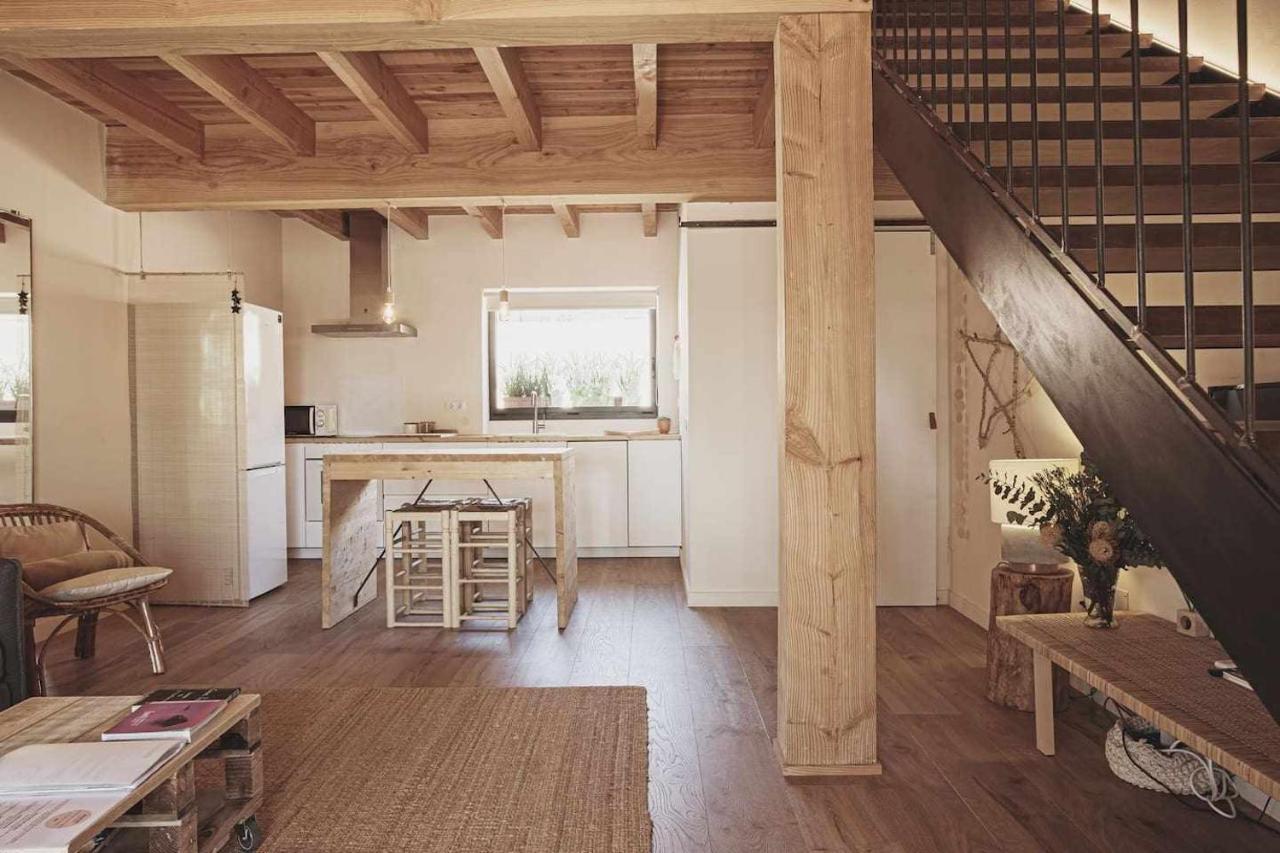 Casa Diana - B - By Lohodihomes Sant Jordi Desvalls Bagian luar foto